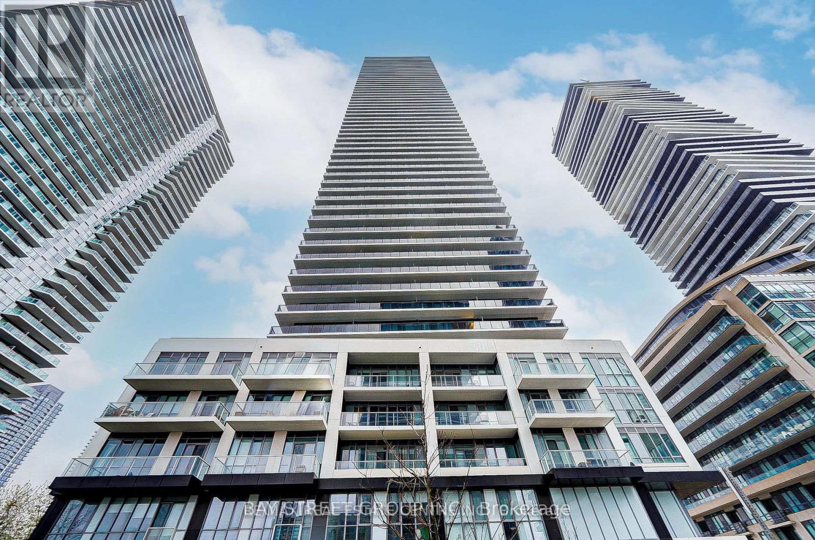 317 - 70 ANNIE CRAIG DRIVE, Toronto, Ontario