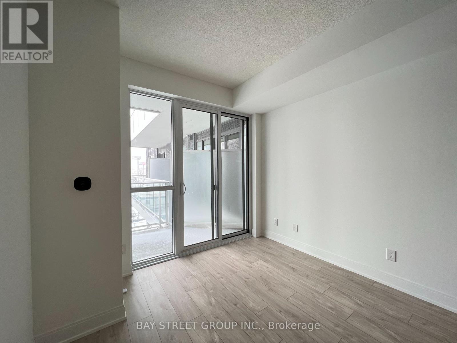 317 - 70 Annie Craig Drive, Toronto, Ontario  M8V 0C4 - Photo 5 - W12435955