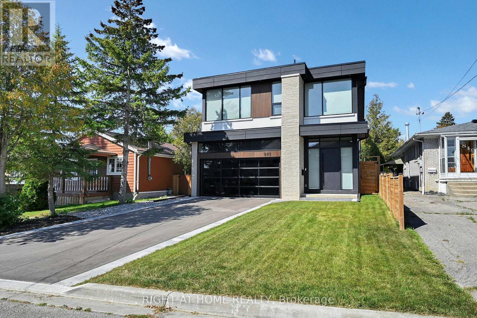 845 SEVENTH STREET, Mississauga, Ontario