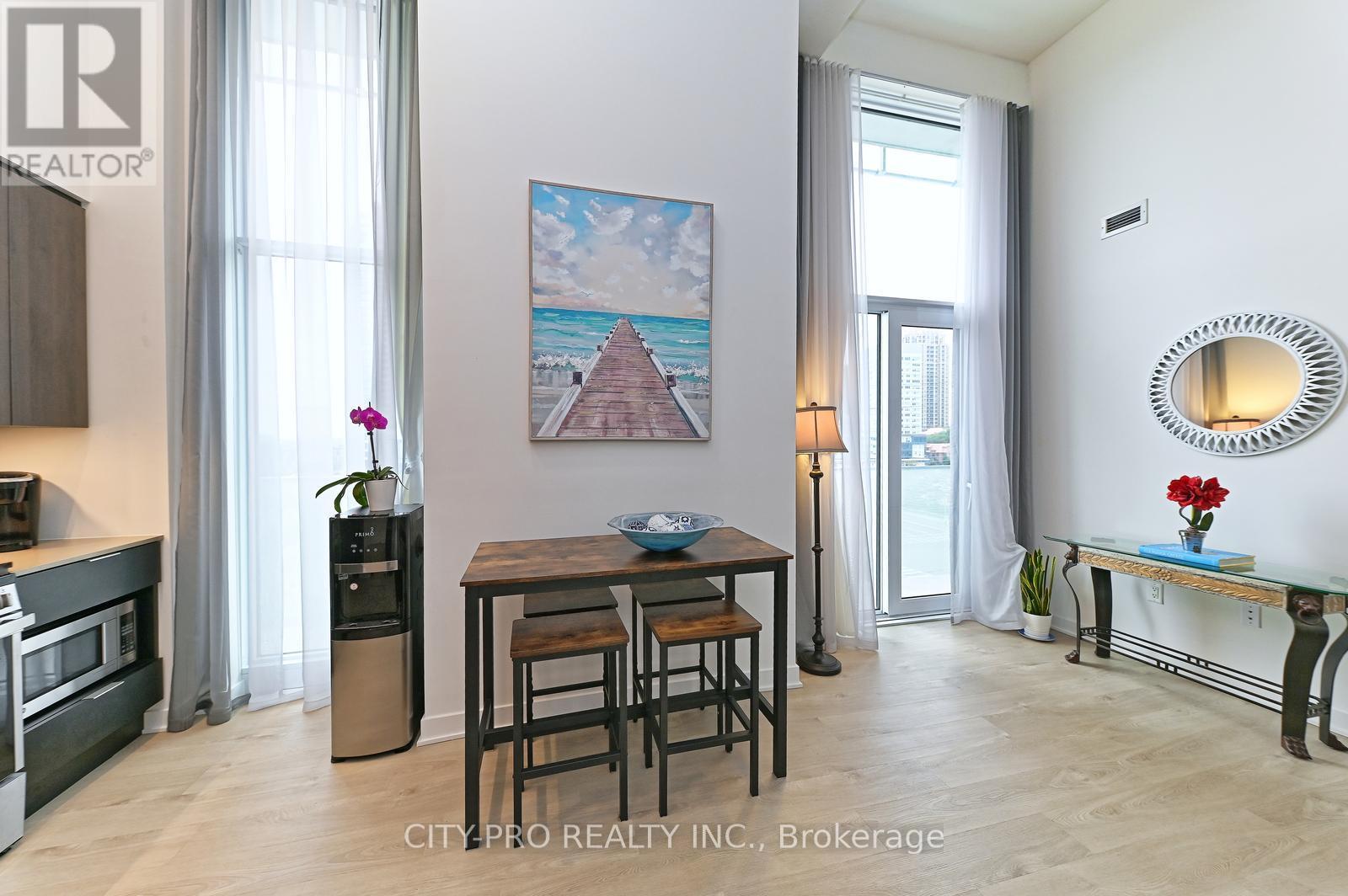 410 - 3900 Confederation Parkway, Mississauga, Ontario  L5B 0M3 - Photo 14 - W12435976