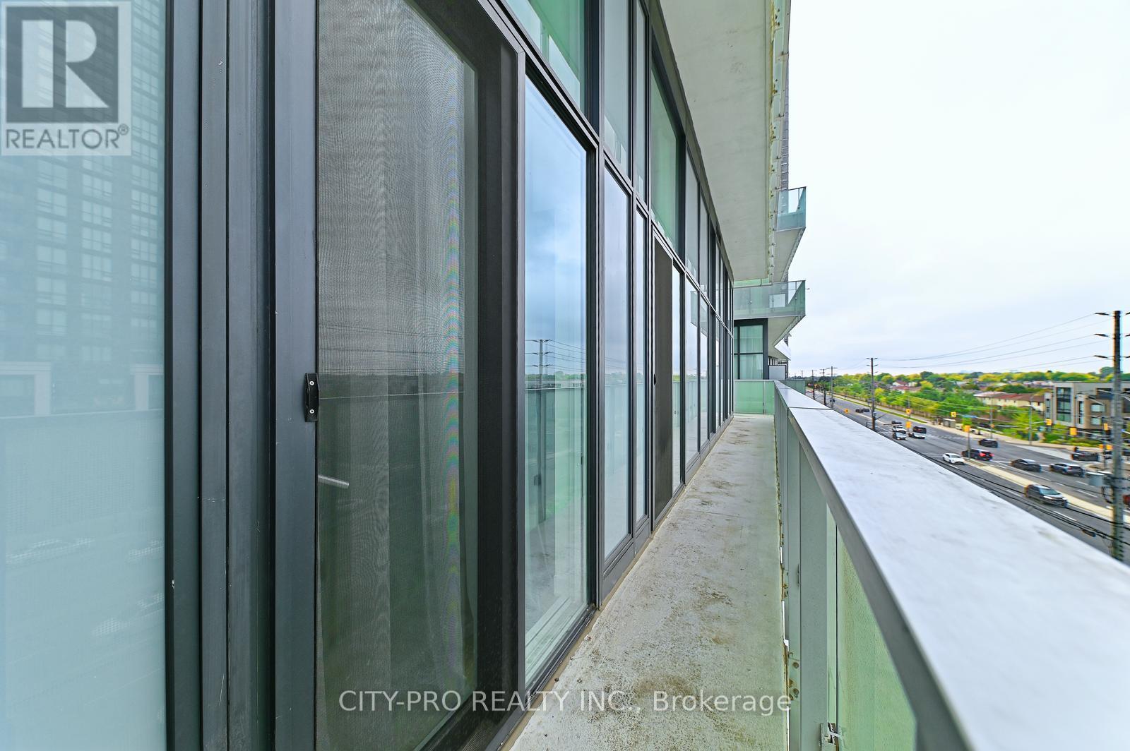 410 - 3900 Confederation Parkway, Mississauga, Ontario  L5B 0M3 - Photo 29 - W12435976
