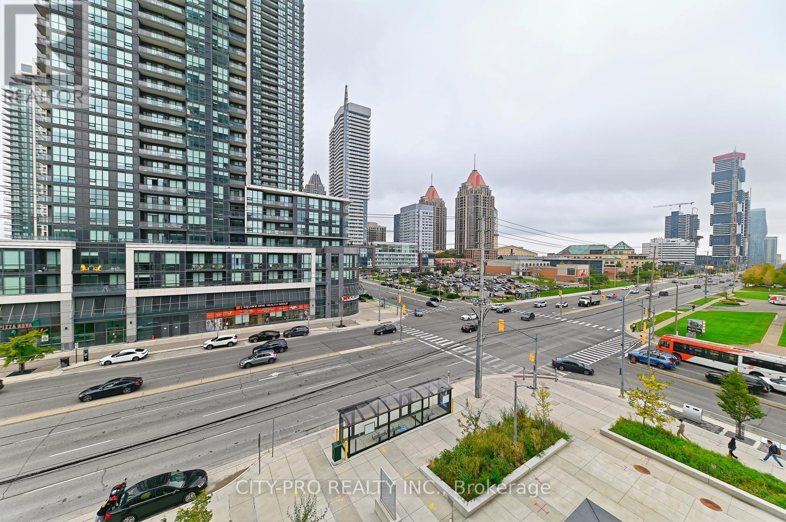 410 - 3900 Confederation Parkway, Mississauga, Ontario  L5B 0M3 - Photo 31 - W12435976
