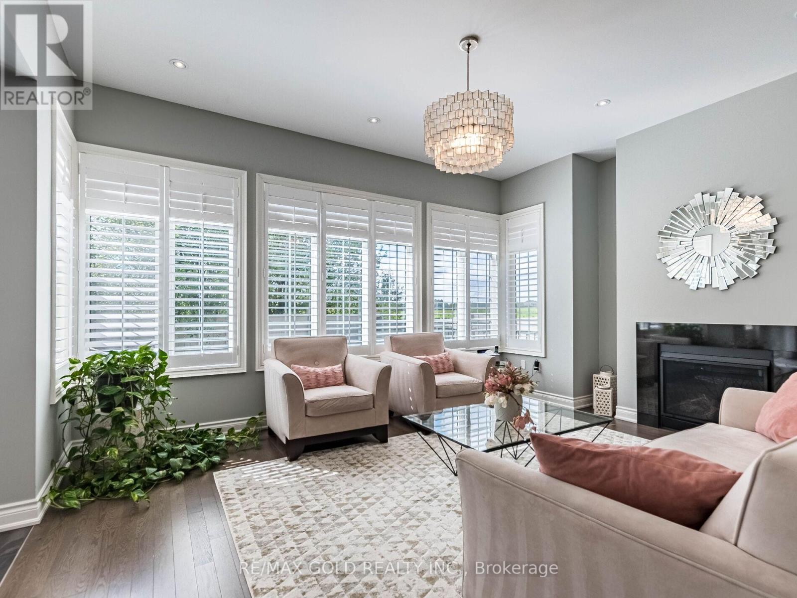 151 Rising Hill Ridge, Brampton (Bram West), Ontario  L6Y 6B2 - Photo 11 - W12435989