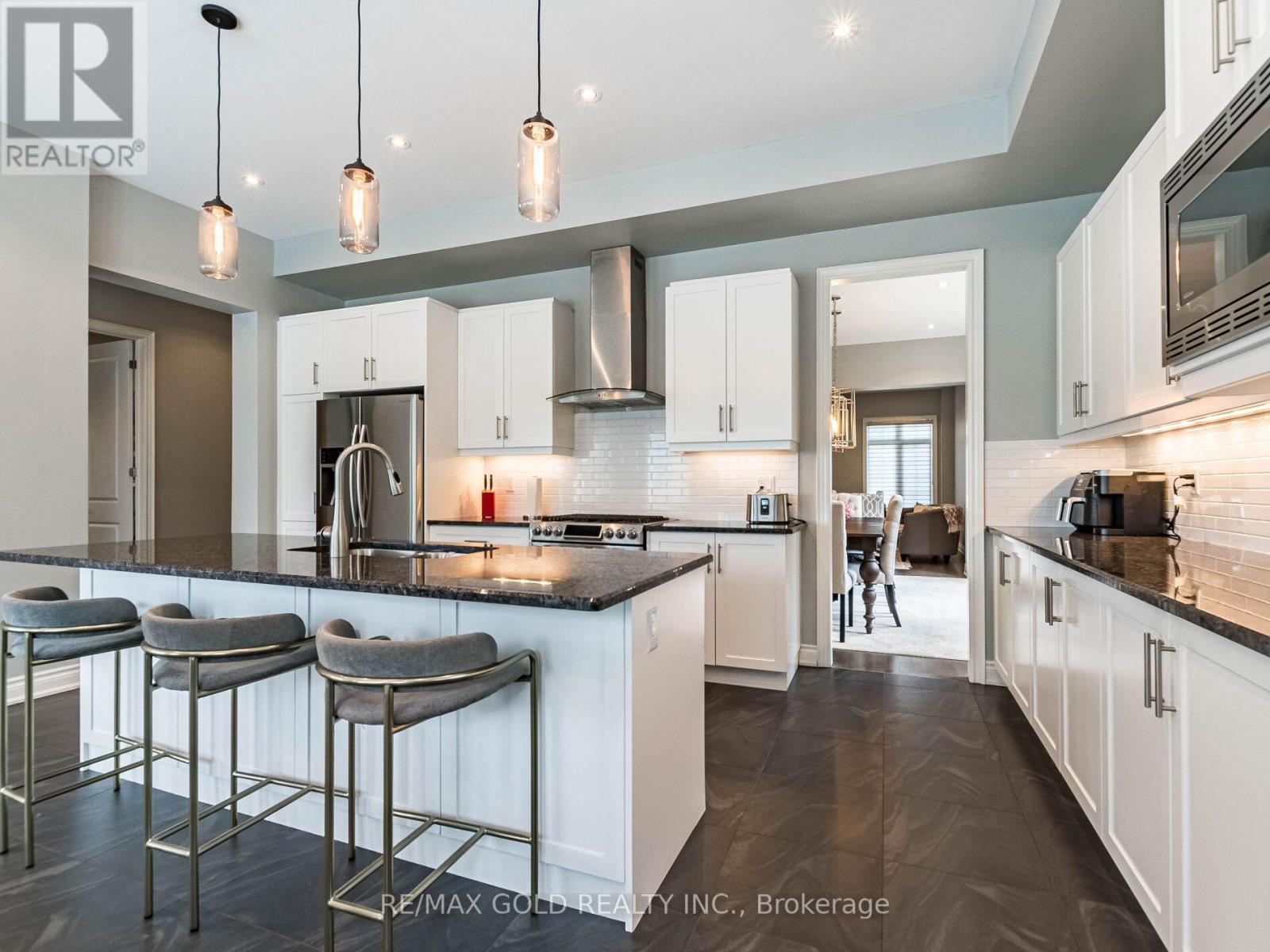151 Rising Hill Ridge, Brampton (Bram West), Ontario  L6Y 6B2 - Photo 16 - W12435989