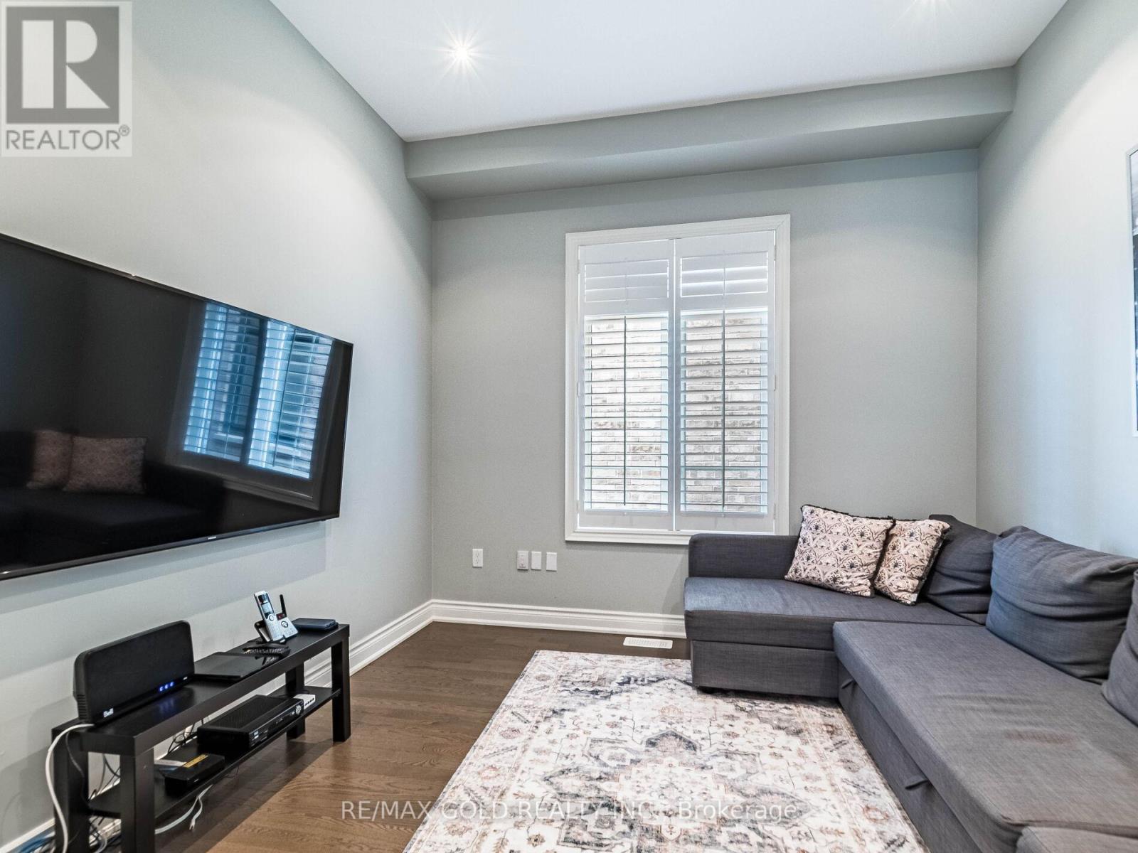 151 Rising Hill Ridge, Brampton (Bram West), Ontario  L6Y 6B2 - Photo 20 - W12435989