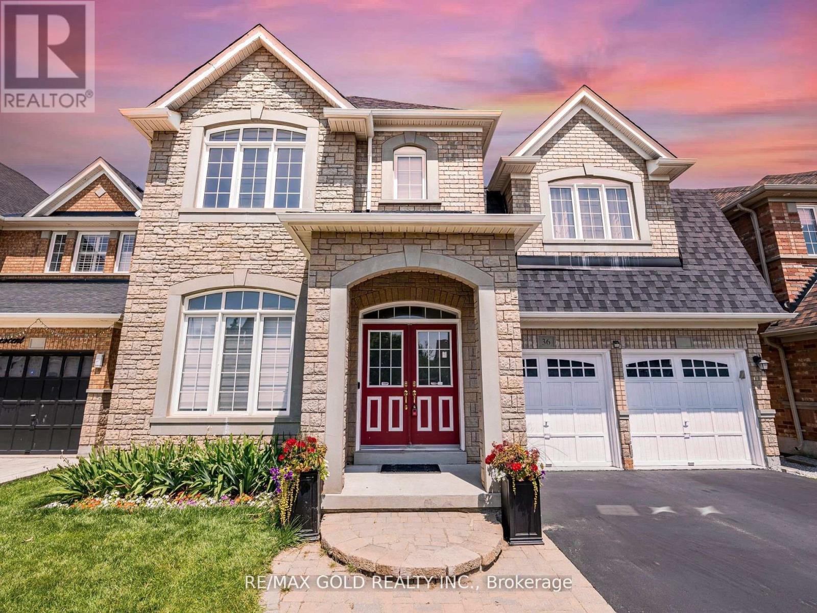 36 TREEGROVE CRESCENT, Brampton, Ontario