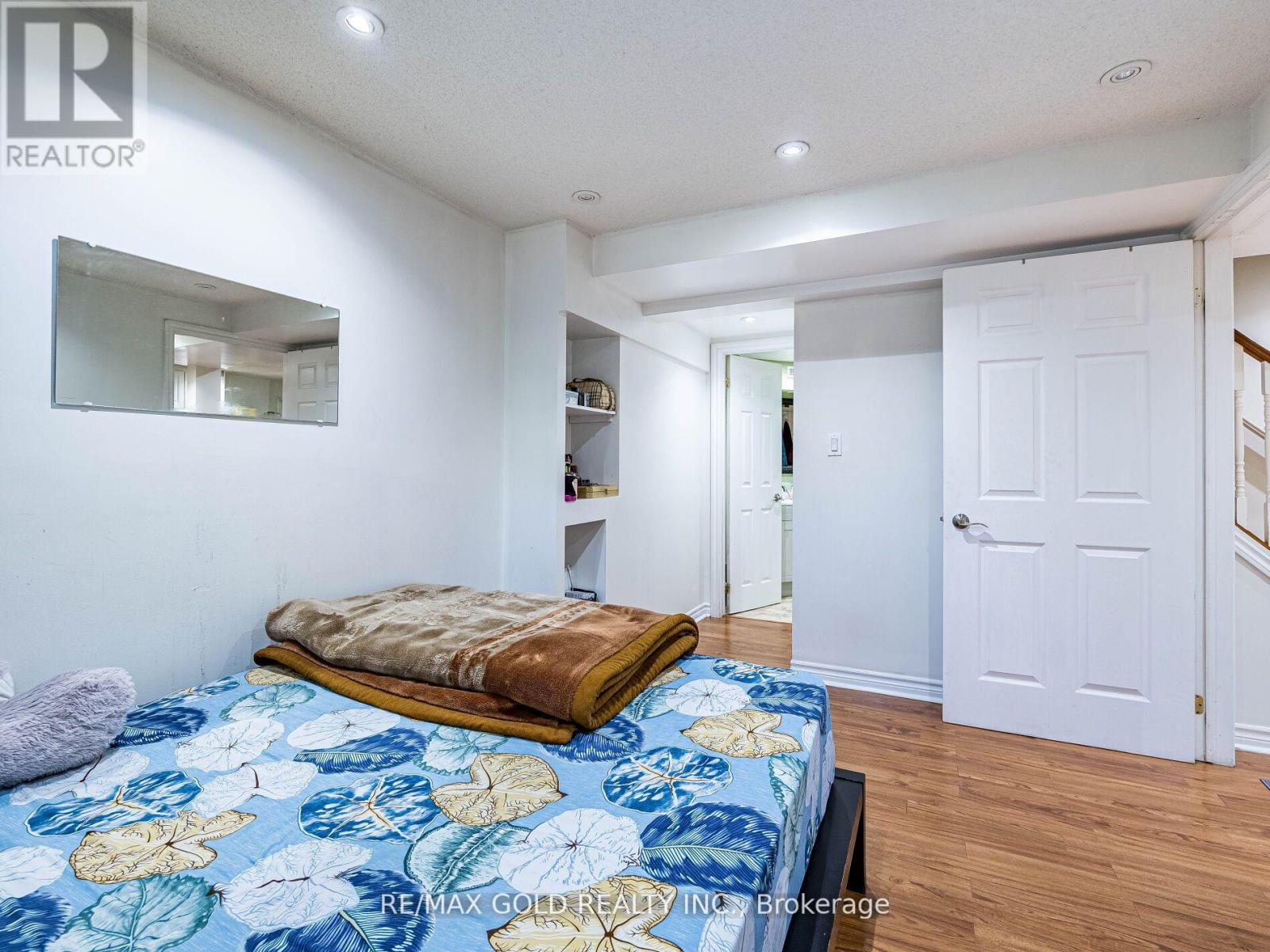 36 Treegrove Crescent, Brampton, Ontario  L7A 0K4 - Photo 35 - W12435990