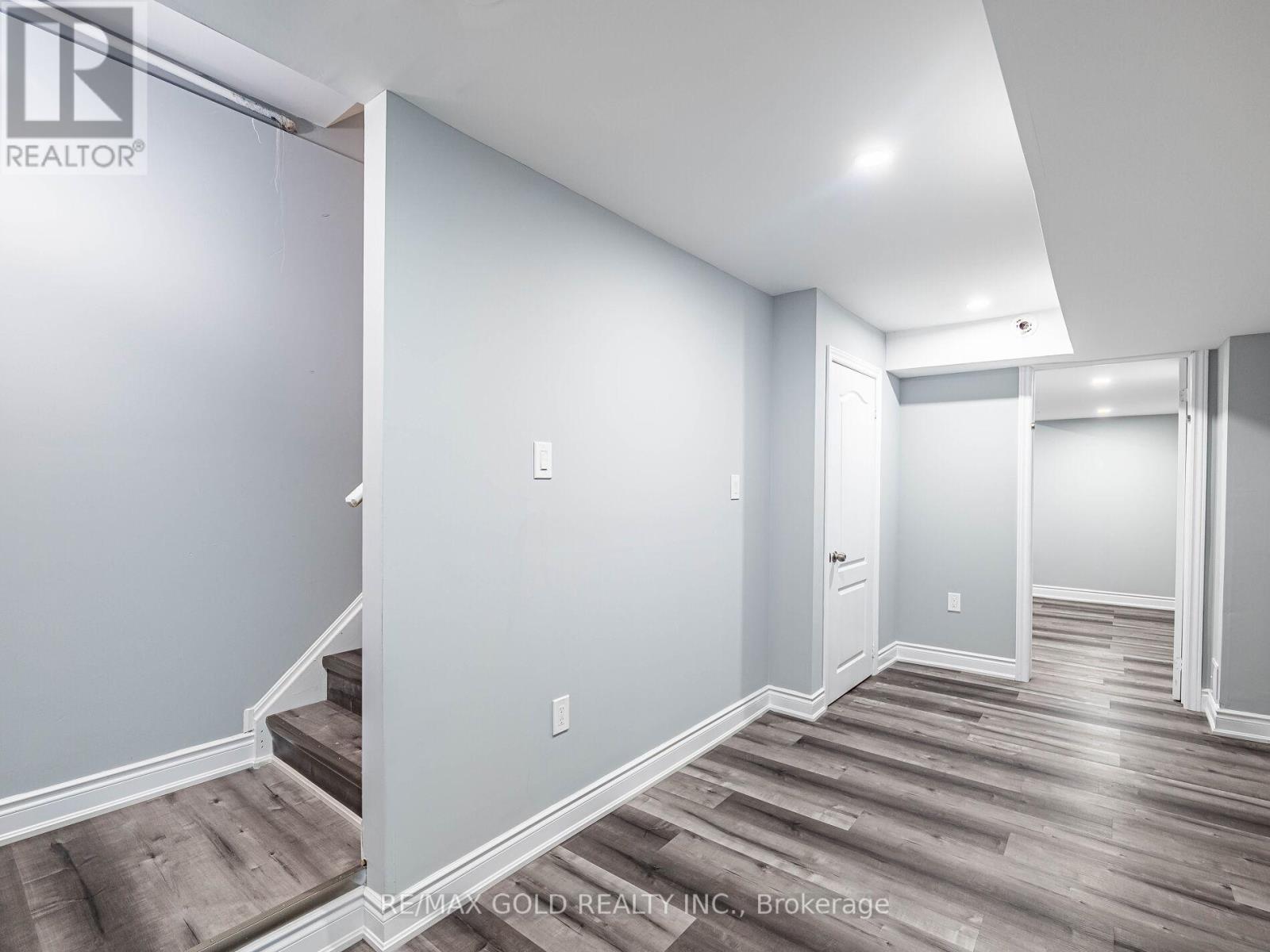 18 Divinity Circle, Brampton, Ontario  L7A 3Y4 - Photo 30 - W12435991