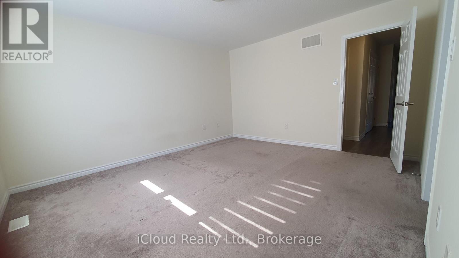 84 Callandar Road, Brampton, Ontario  L7A 5E2 - Photo 10 - W12436003