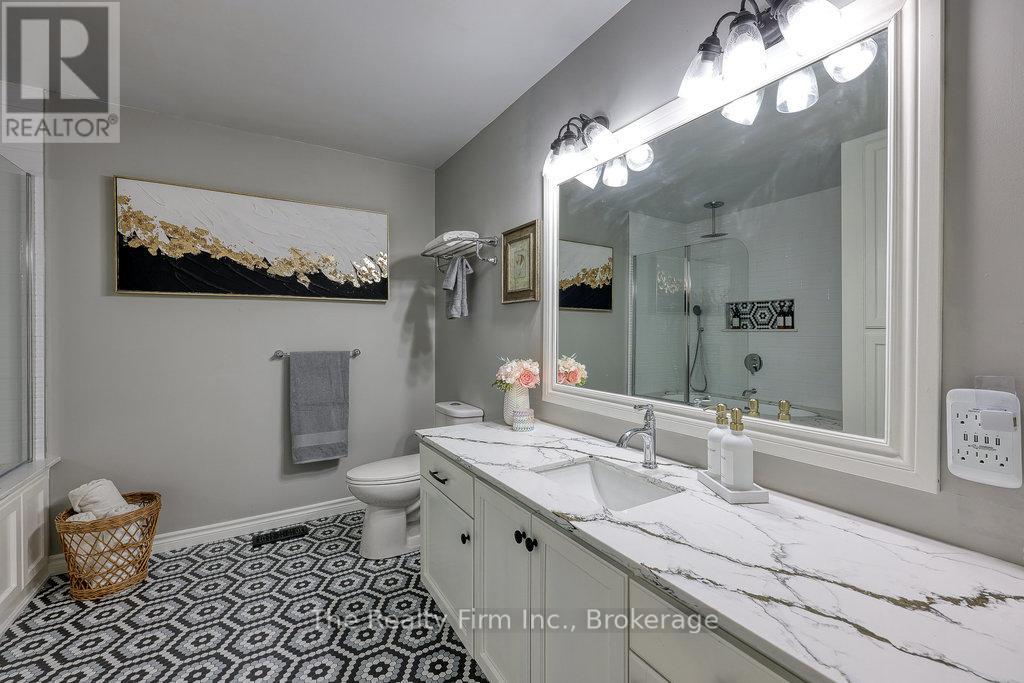 786837 Township Road 6, Blandford-Blenheim, Ontario  N0J 1G0 - Photo 33 - X12436018