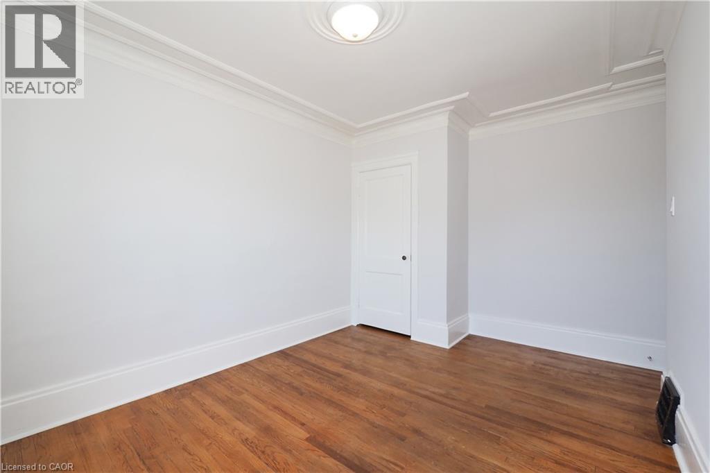 409 Wellington Street N, Kitchener, Ontario  N2H 5L3 - Photo 33 - 40775162