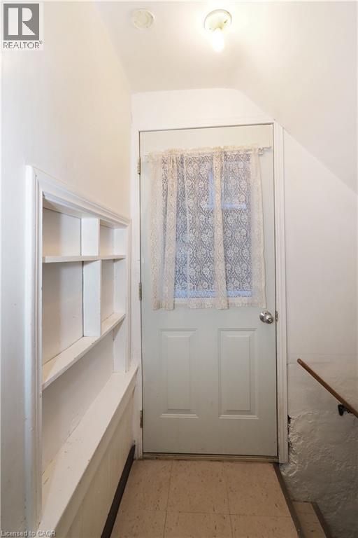 409 Wellington Street N, Kitchener, Ontario  N2H 5L3 - Photo 37 - 40775162