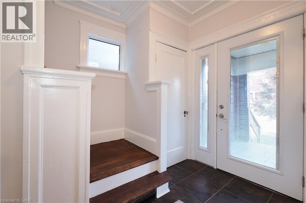 409 Wellington Street N, Kitchener, Ontario  N2H 5L3 - Photo 6 - 40775162
