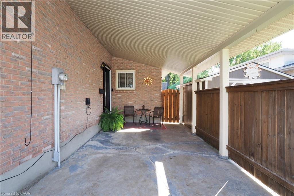 44 Milton Avenue W, Cambridge, Ontario  N3C 2Y4 - Photo 4 - 40773679