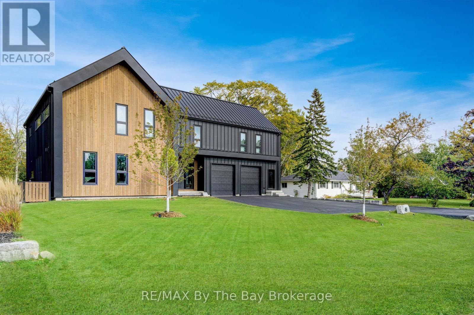 49 BROADVIEW STREET, Collingwood, Ontario