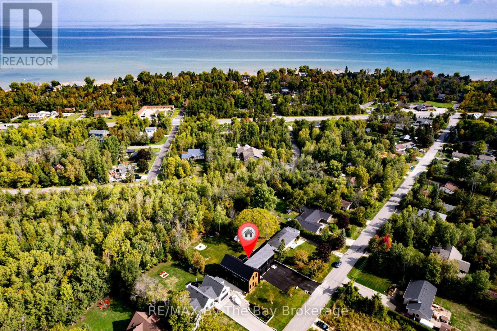 49 Broadview Street, Collingwood, Ontario  L9Y 0X2 - Photo 3 - S12436053
