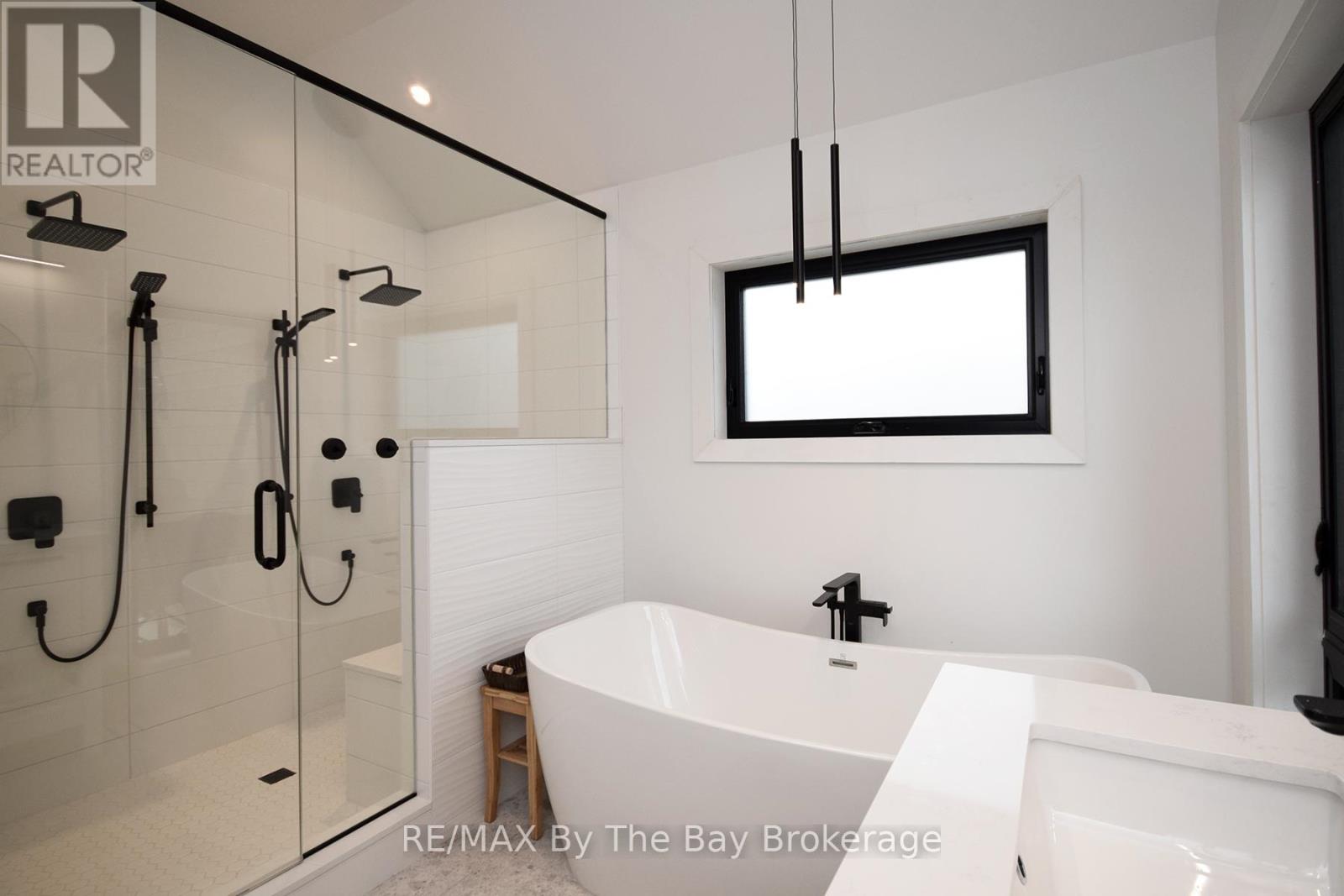 49 Broadview Street, Collingwood, Ontario  L9Y 0X2 - Photo 37 - S12436053