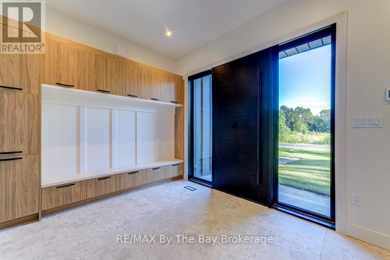 49 Broadview Street, Collingwood, Ontario  L9Y 0X2 - Photo 4 - S12436053