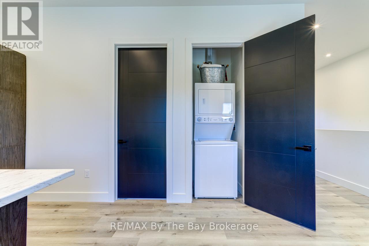 49 Broadview Street, Collingwood, Ontario  L9Y 0X2 - Photo 44 - S12436053