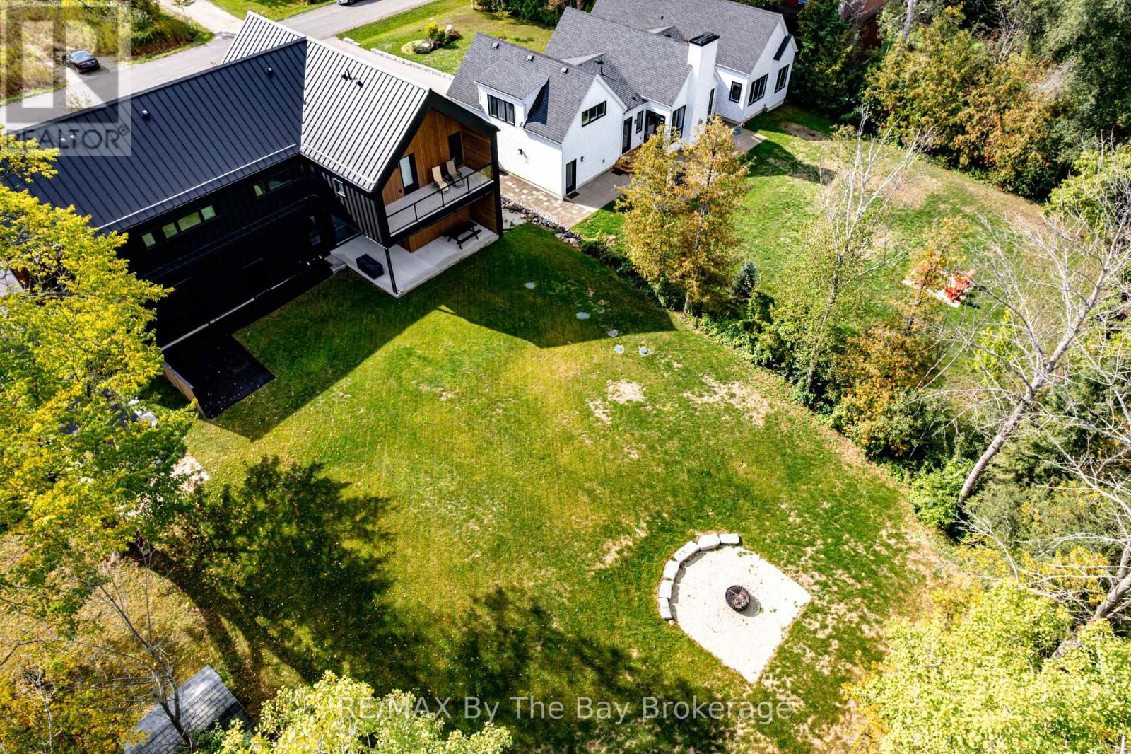 49 Broadview Street, Collingwood, Ontario  L9Y 0X2 - Photo 47 - S12436053