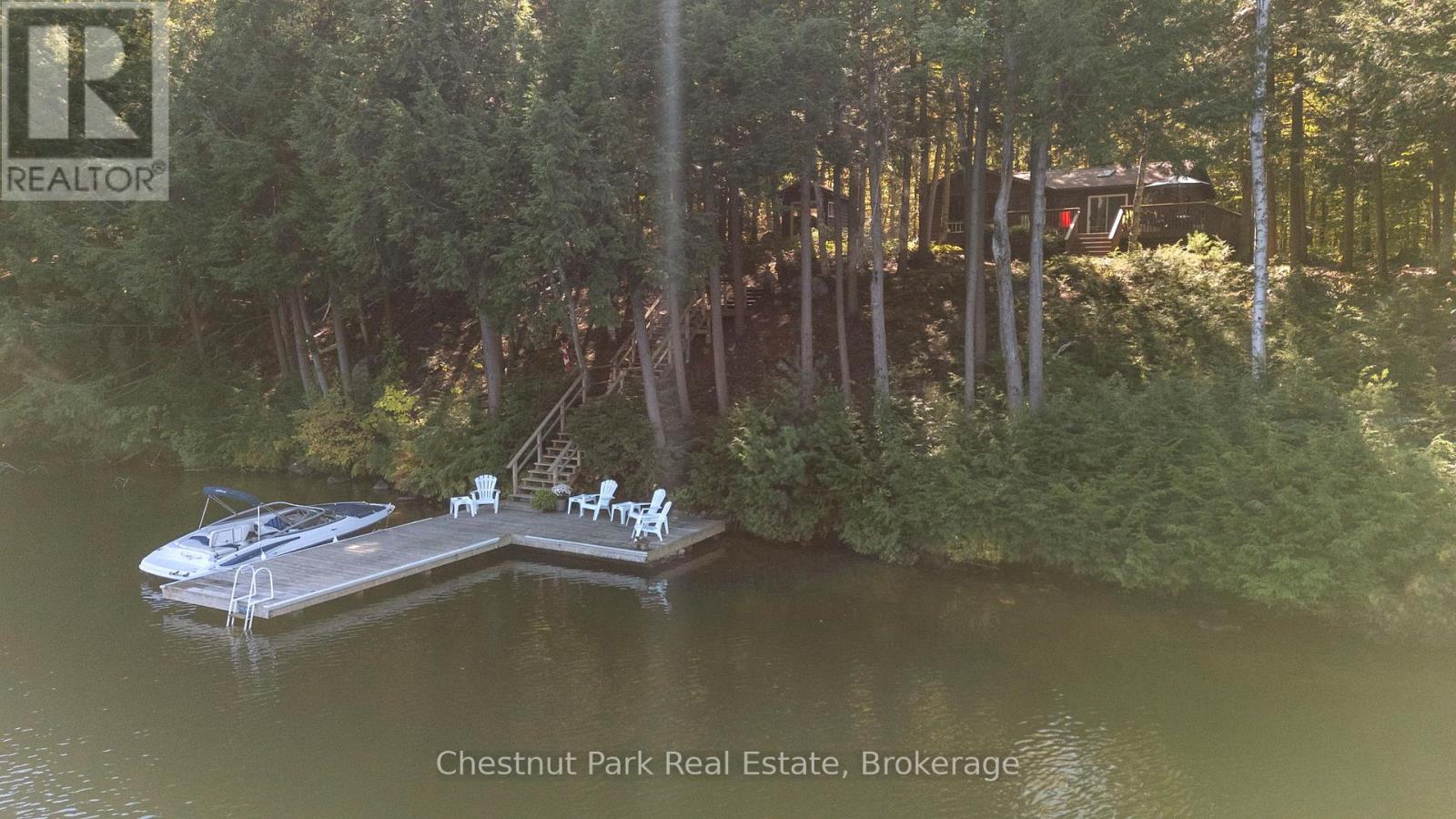 10 Taylor (26lm10) Island, Gravenhurst, Ontario  P1P 1R2 - Photo 25 - X12436026