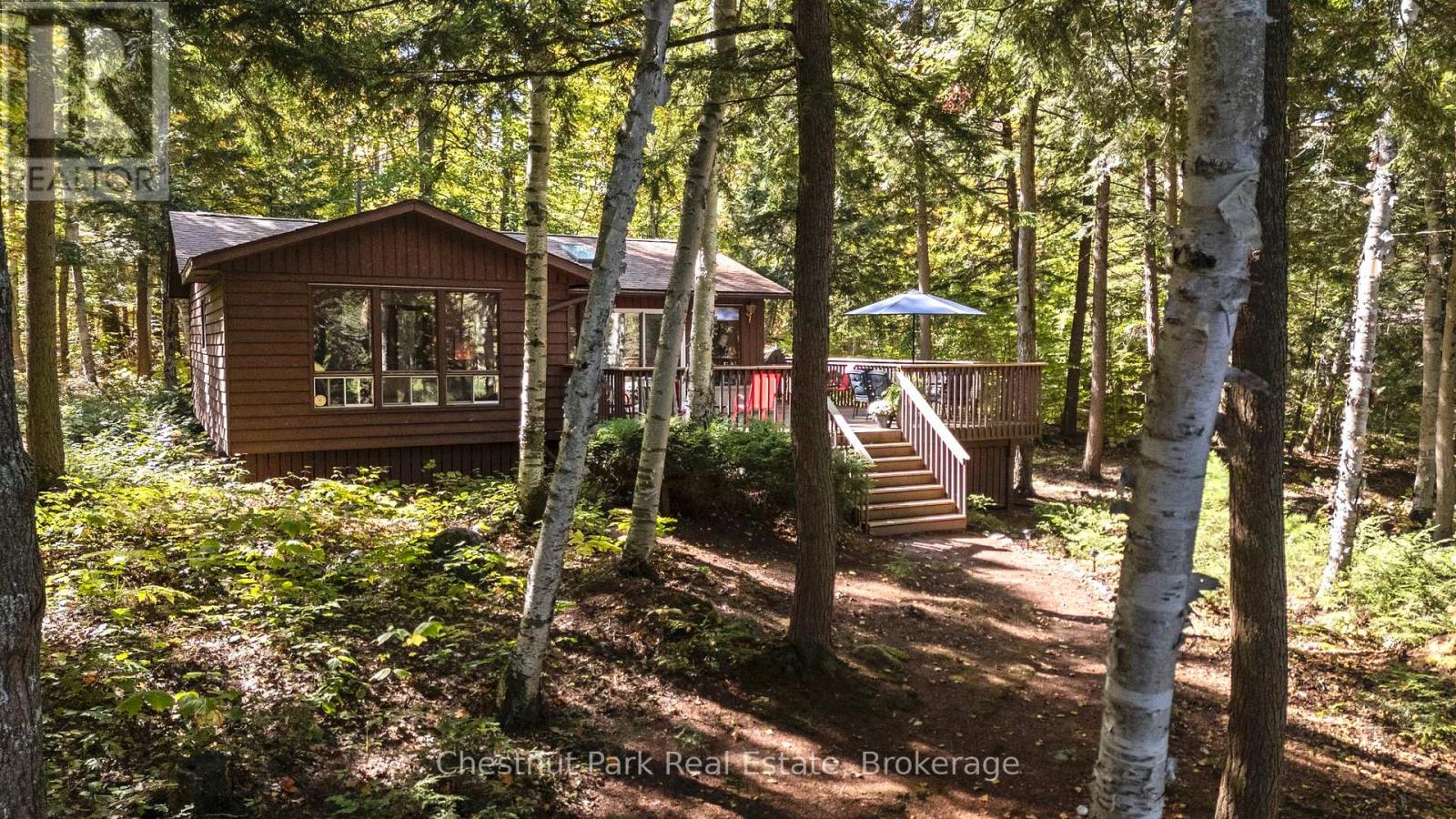 10 Taylor (26lm10) Island, Gravenhurst, Ontario  P1P 1R2 - Photo 5 - X12436026