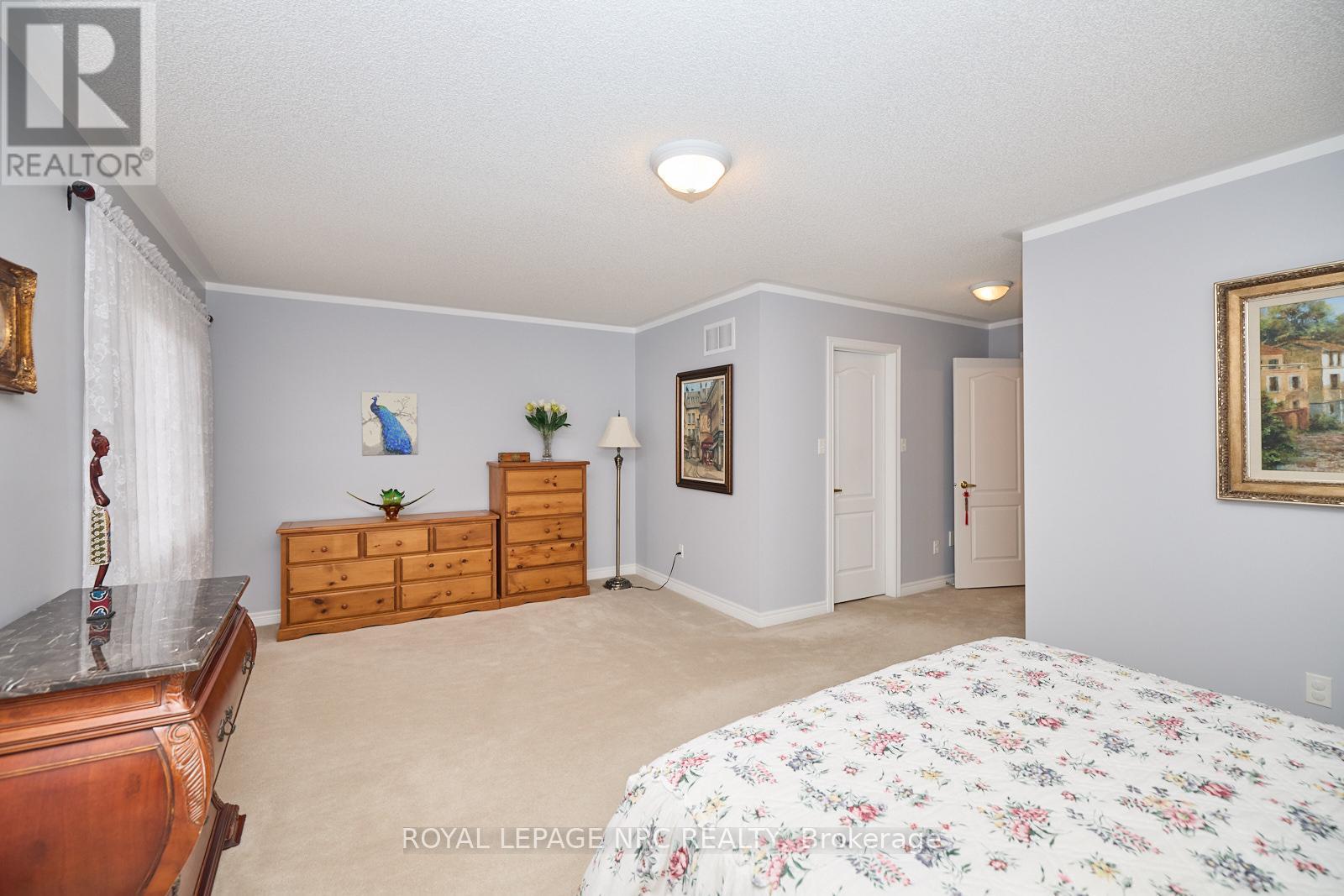 4 Alex Grant Place, St. Catharines (Secord Woods), Ontario  L2P 0A2 - Photo 15 - X12436009