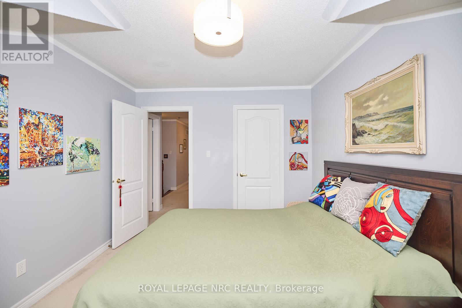 4 Alex Grant Place, St. Catharines (Secord Woods), Ontario  L2P 0A2 - Photo 22 - X12436009