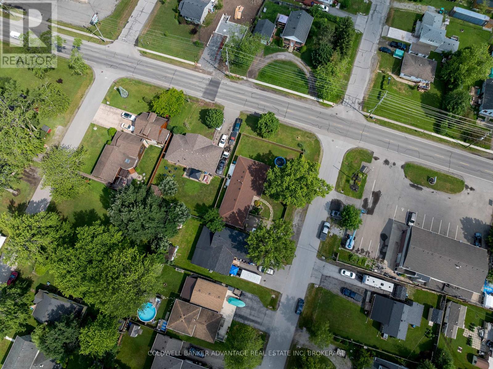 367 Grandview Road, Fort Erie (Crescent Park), Ontario  L2A 4T3 - Photo 7 - X12436039