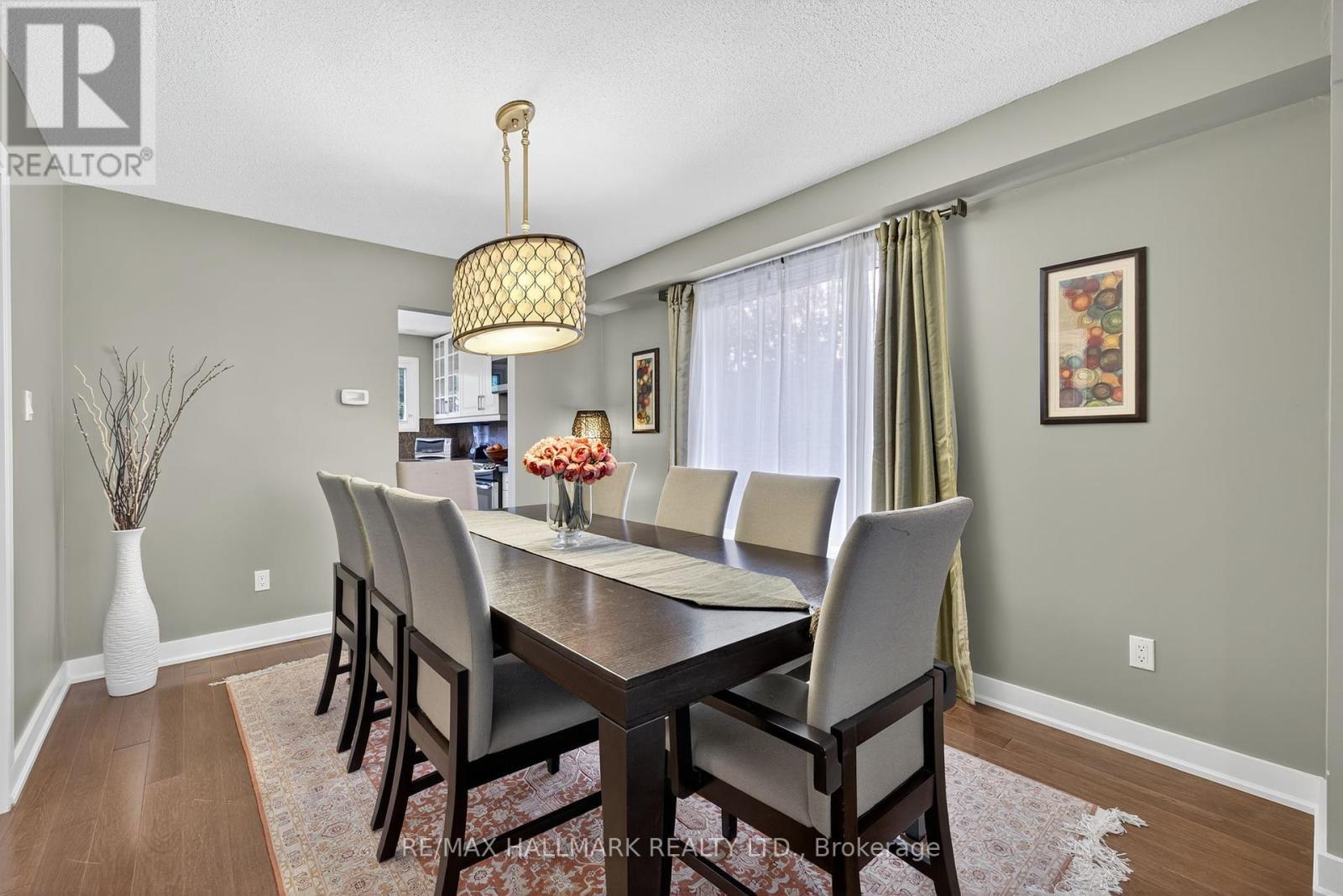 26 Stacey Crescent, Markham, Ontario  L3T 6Z4 - Photo 8 - N12435902