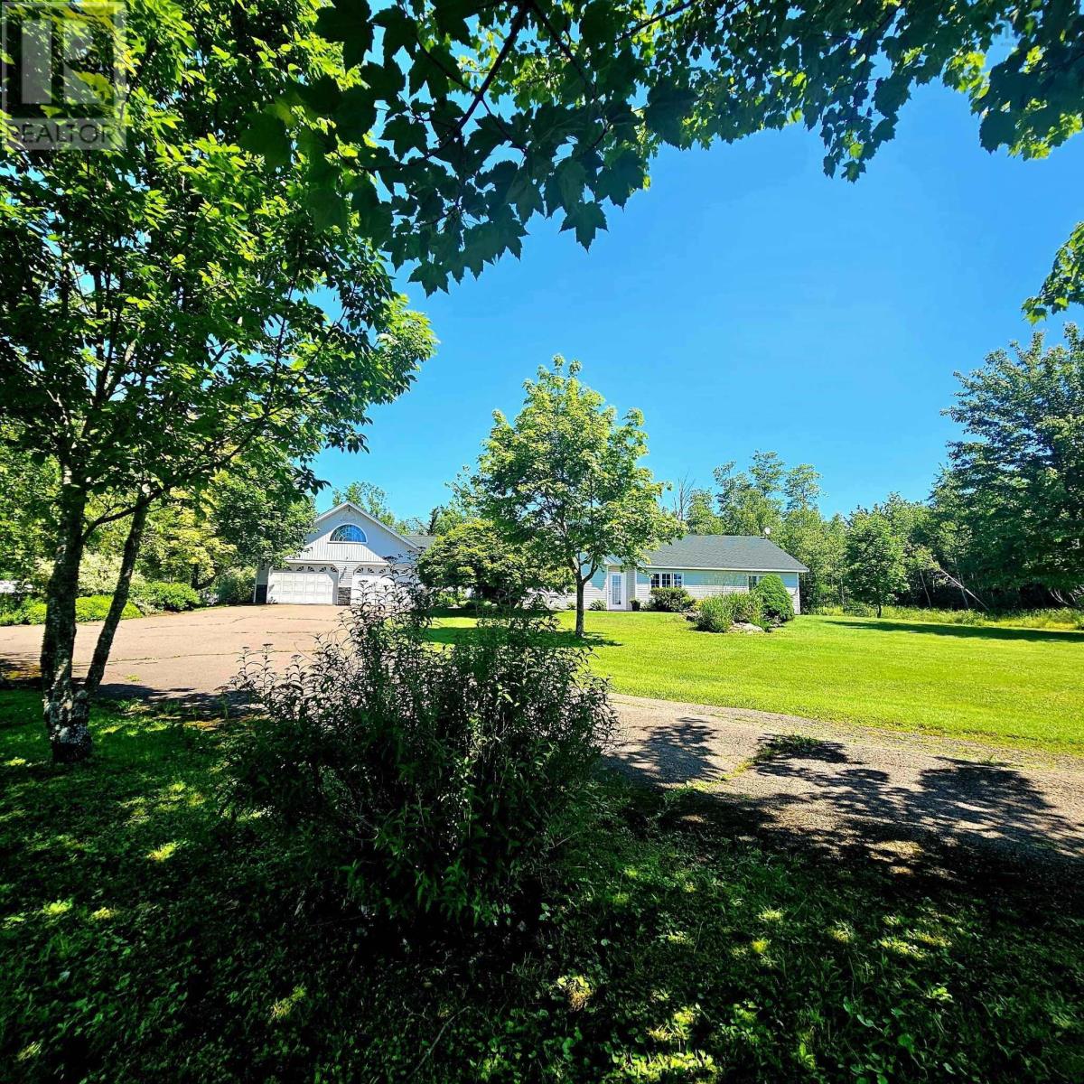 1042 Pleasant Valley Road, Pleasant Valley, Nova Scotia  B0N 1C0 - Photo 6 - 202506429