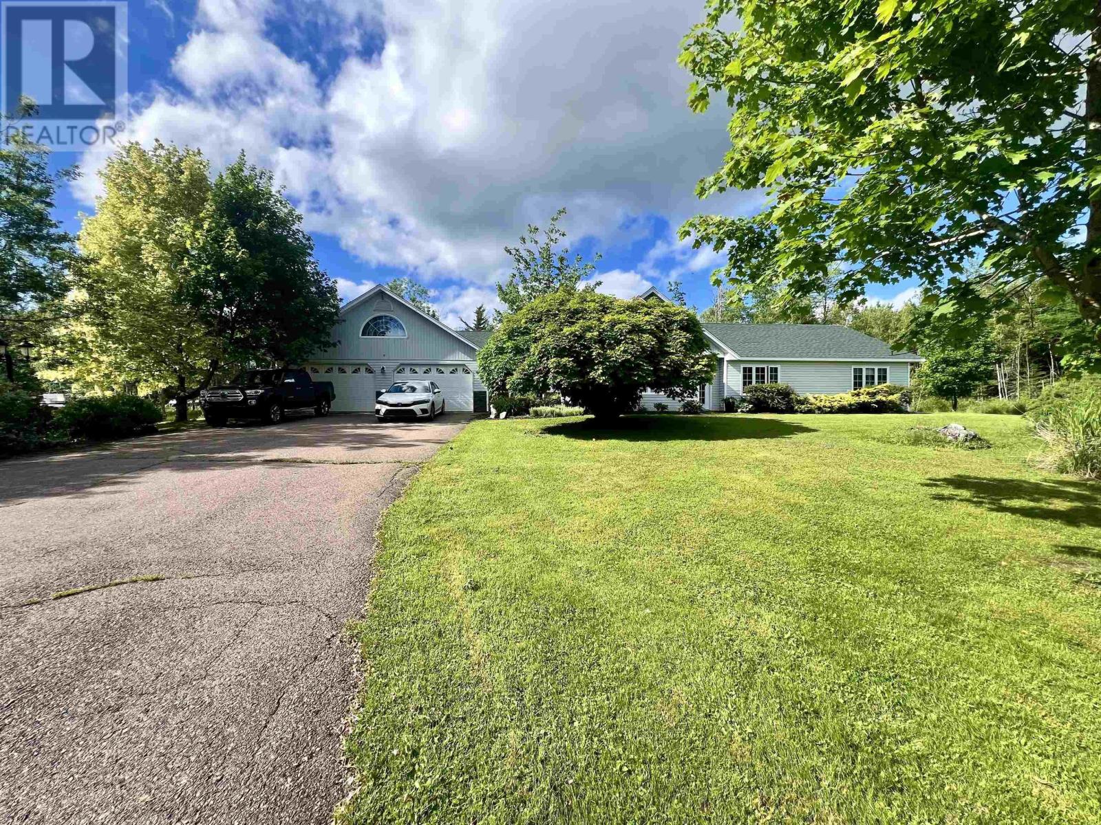 1042 Pleasant Valley Road, Pleasant Valley, Nova Scotia  B0N 1C0 - Photo 5 - 202506429