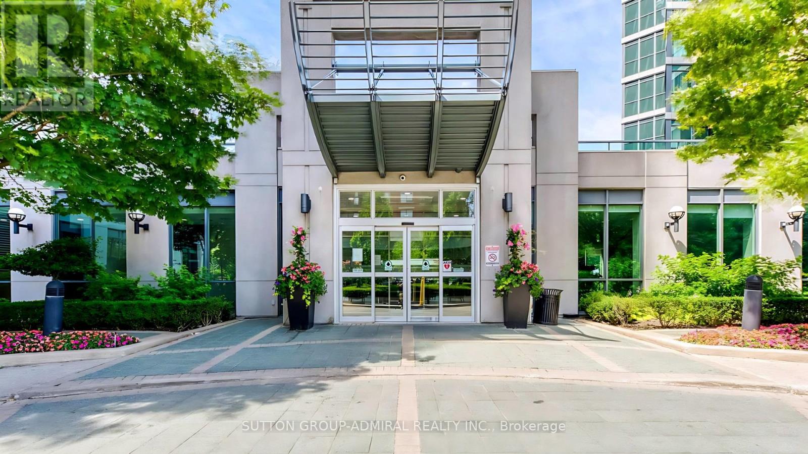 1006 - 28 Harrison Garden Boulevard, Toronto, Ontario  M2N 7B5 - Photo 3 - C12430034