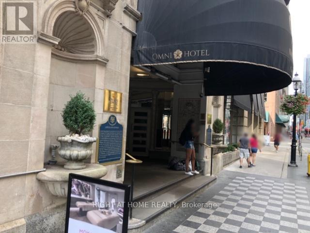 507 - 22 LEADER LANE, Toronto, Ontario