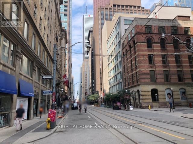507 - 22 Leader Lane, Toronto, Ontario  M5E 0B2 - Photo 18 - C12436008