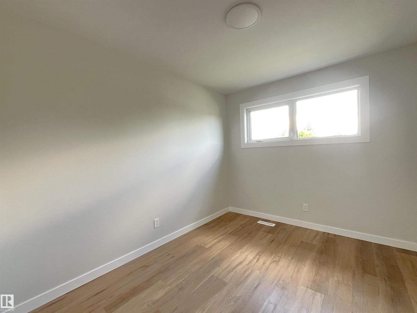 9108 169 St Nw, Edmonton, Alberta  T5R 2X1 - Photo 17 - E4460161
