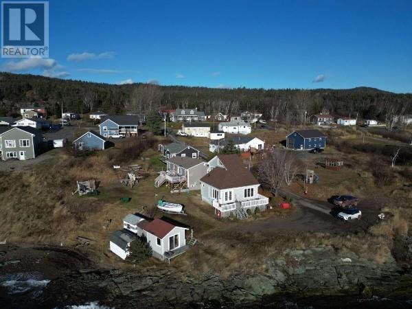 11 Sycamore Street, Springdale, Newfoundland & Labrador  A0J 1T0 - Photo 2 - 1279996