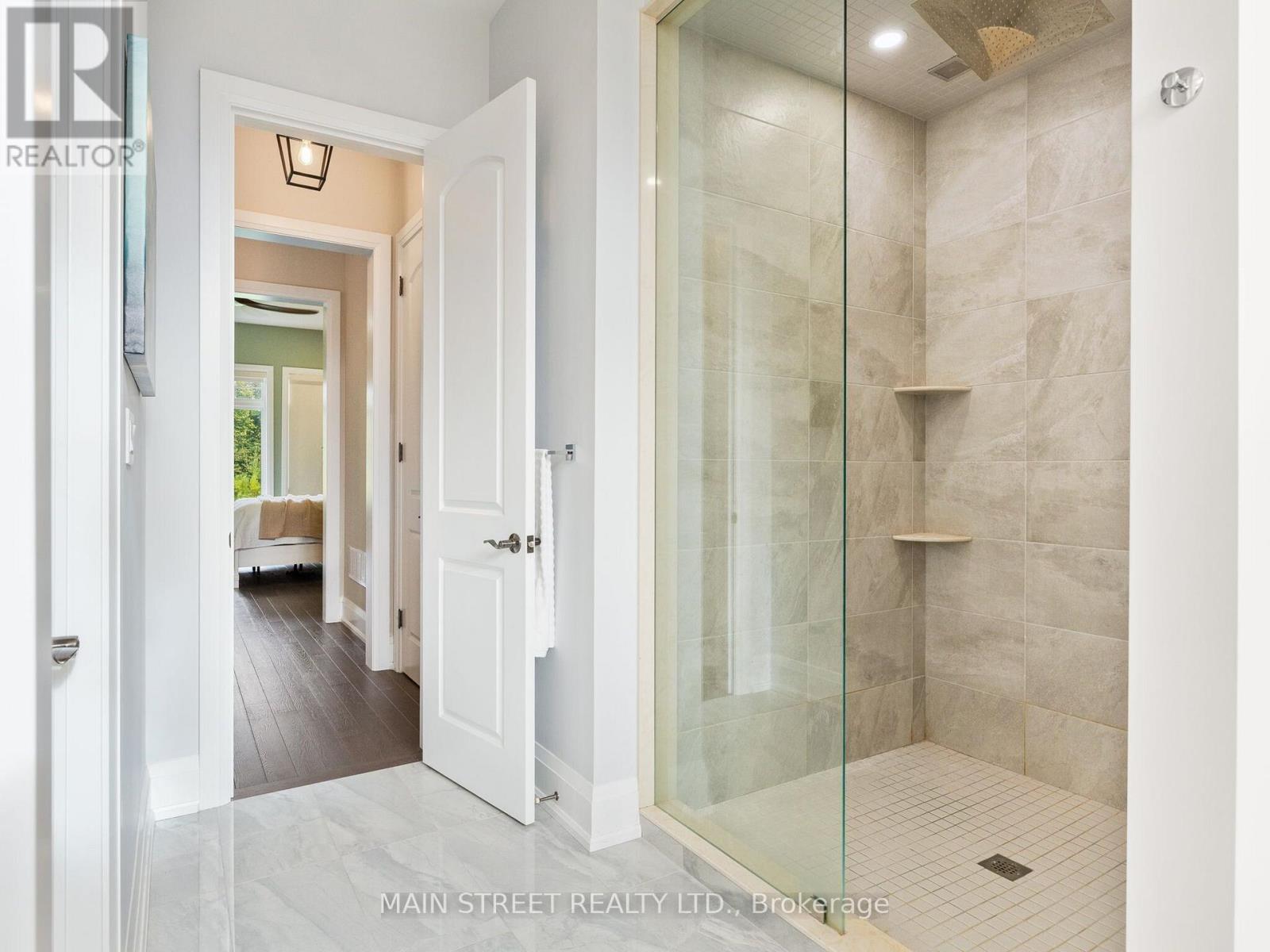 21 Dexshire Drive, Ajax, Ontario  L1Z 0T8 - Photo 24 - E12436030