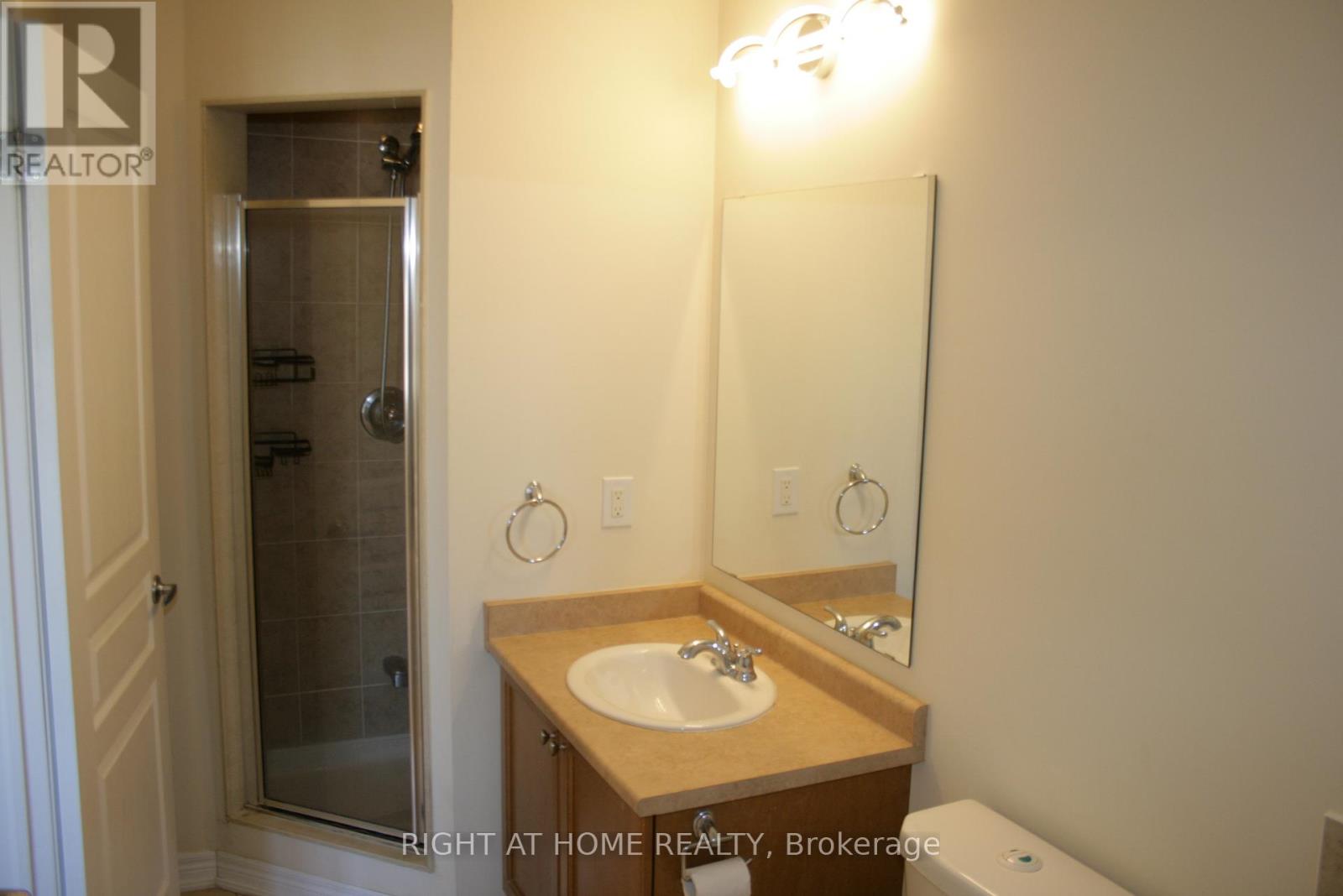 44 Thistle Avenue, Richmond Hill, Ontario  L4E 0B8 - Photo 13 - N12436032