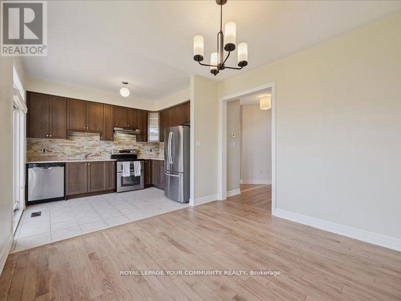 2170 Galloway Street, Innisfil, Ontario  L9S 0H3 - Photo 10 - N12436033