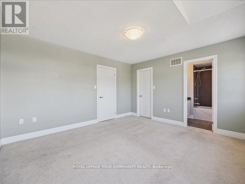 2170 Galloway Street, Innisfil, Ontario  L9S 0H3 - Photo 13 - N12436033