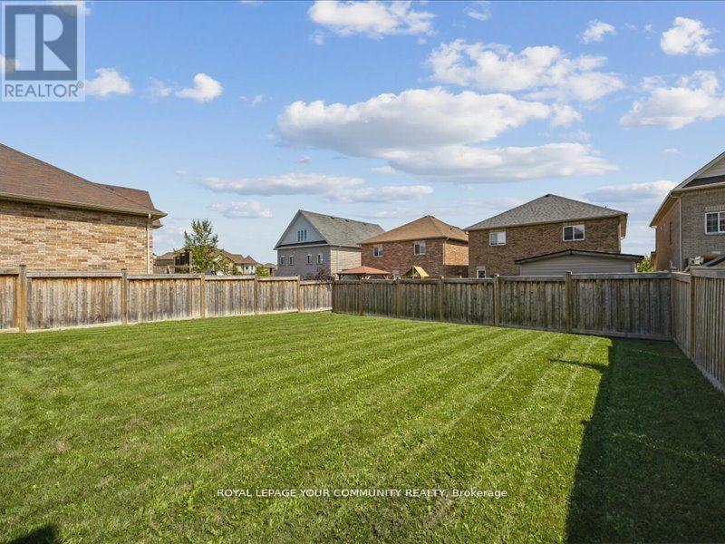 2170 Galloway Street, Innisfil, Ontario  L9S 0H3 - Photo 25 - N12436033