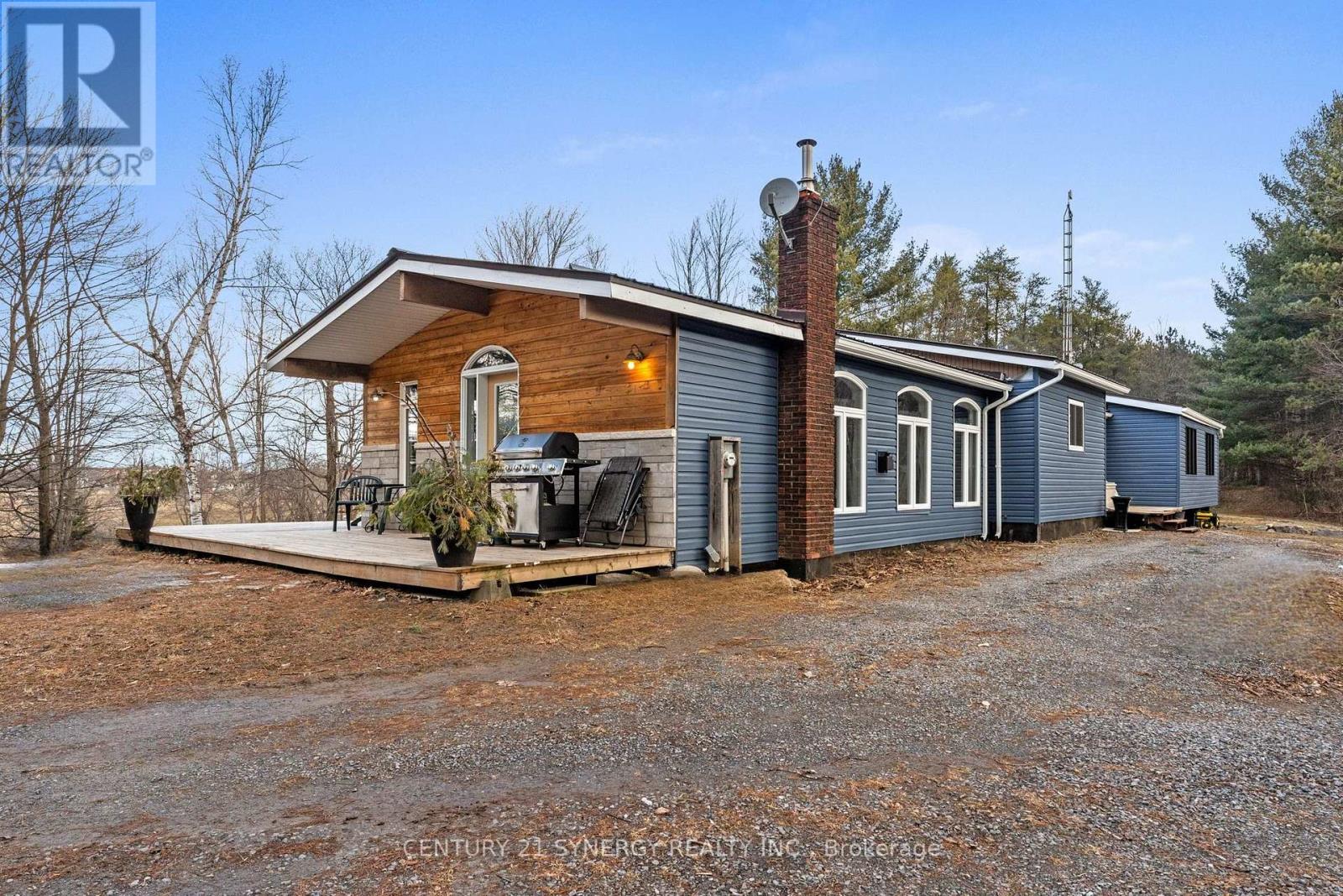 9093 County Rd 22 Road, Edwardsburgh/cardinal, Ontario  K0E 1X0 - Photo 1 - X12181058