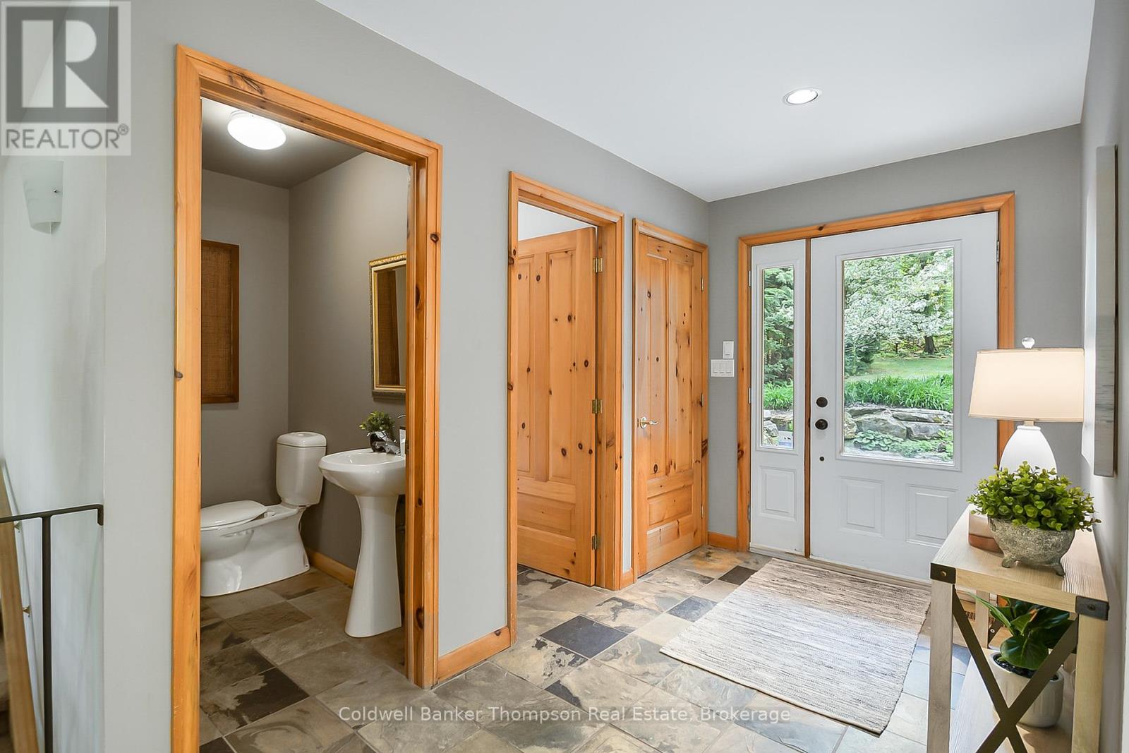 1109 Glenmount Road, Lake Of Bays, Ontario  P0B 1A0 - Photo 16 - X12436063