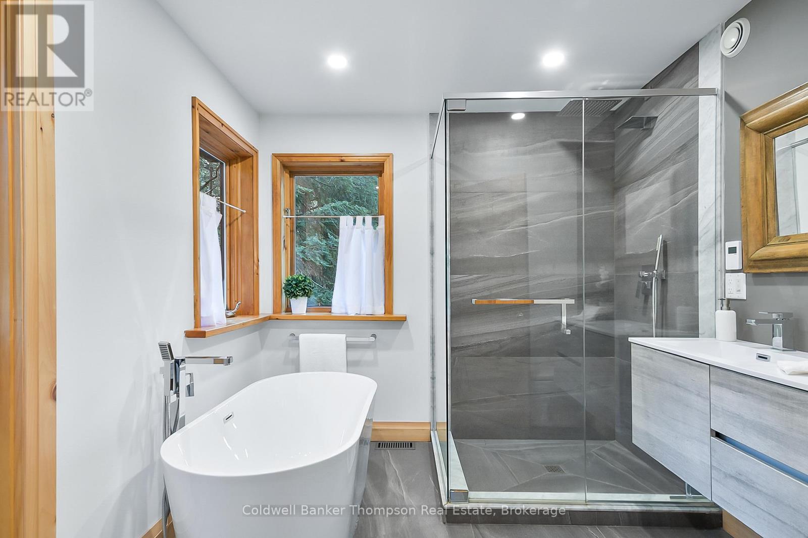 1109 Glenmount Road, Lake Of Bays, Ontario  P0B 1A0 - Photo 22 - X12436063
