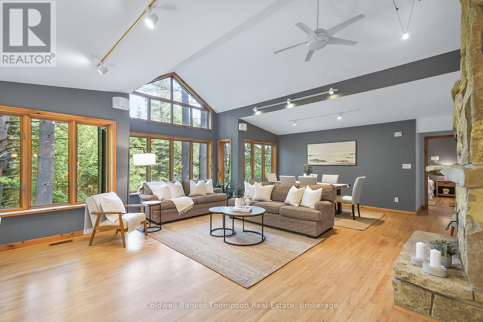 1109 Glenmount Road, Lake Of Bays, Ontario  P0B 1A0 - Photo 4 - X12436063