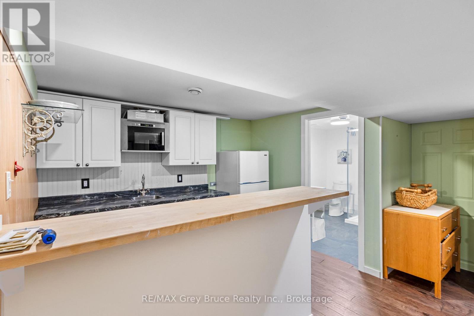 563 21 Street W, Owen Sound, Ontario  N4K 4E7 - Photo 34 - X12436069