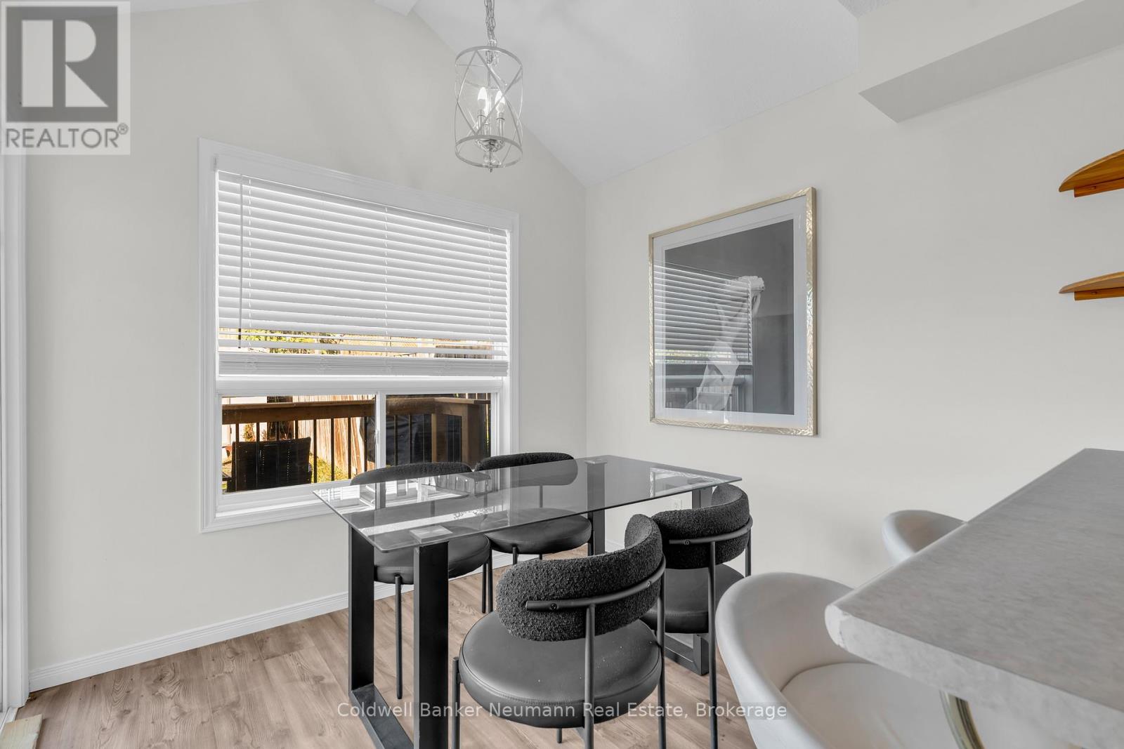 6 Law Drive, Guelph (Grange Road), Ontario  N1E 7E8 - Photo 13 - X12436088