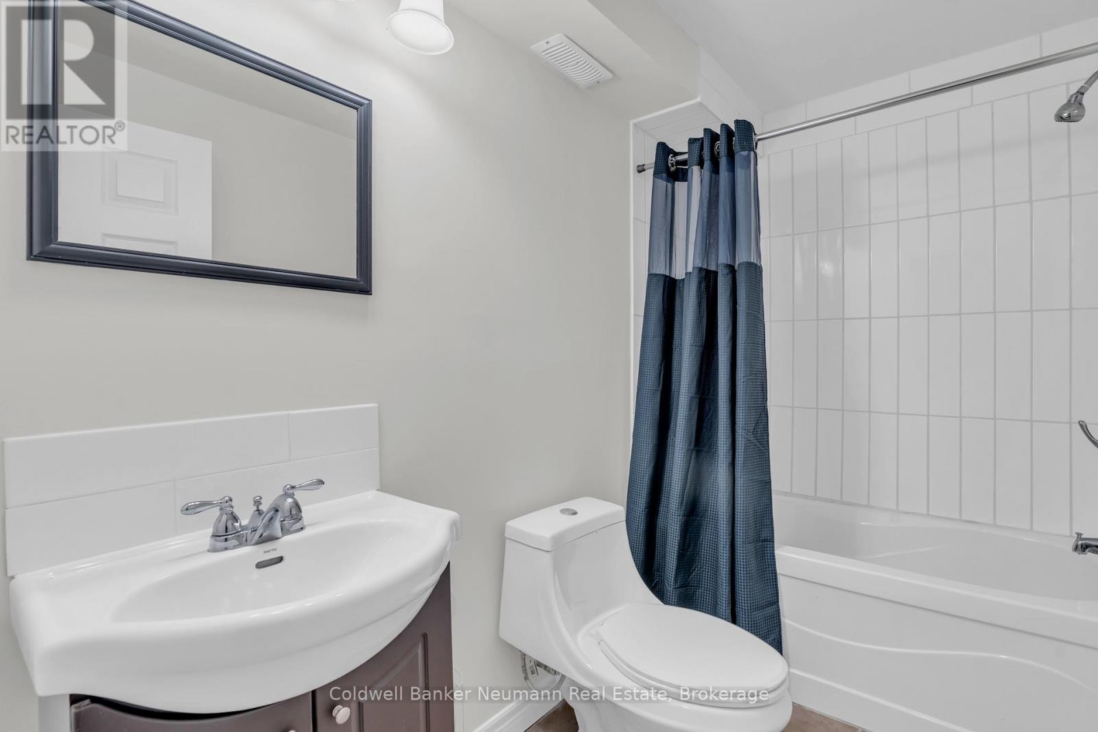 6 Law Drive, Guelph (Grange Road), Ontario  N1E 7E8 - Photo 27 - X12436088
