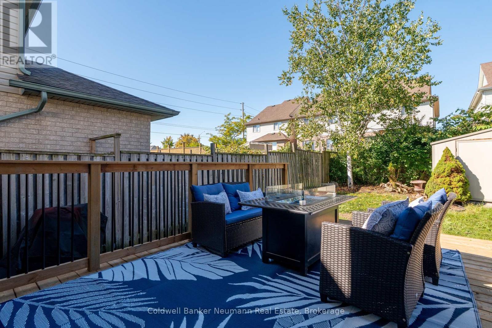 6 Law Drive, Guelph (Grange Road), Ontario  N1E 7E8 - Photo 33 - X12436088